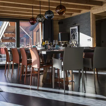 Chalet Grindelwald: Luxurious Comfort